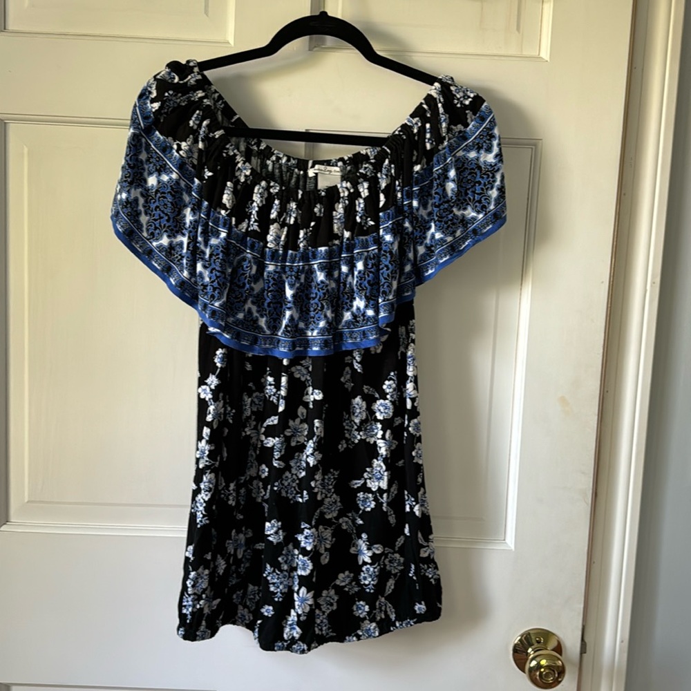 American Rag Top. Size 1X GUC